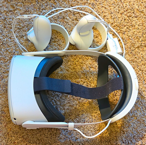 Meta quest headset - vr,